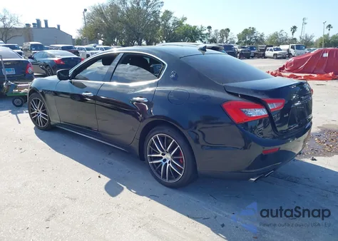 2015 Maserati Ghibli z USA, uszkodzony, nr VIN ZAM57XSA1F1133056